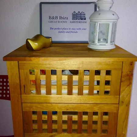 Bed & Breakfast Ibiza Amsterdam